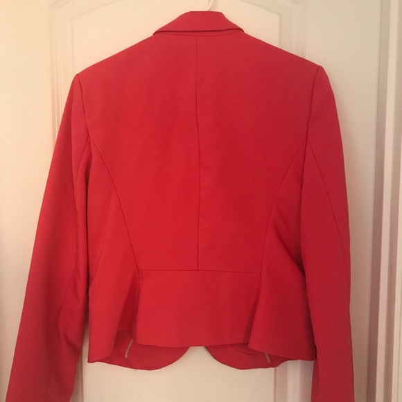 Express Jacket - Picture 2 of 4